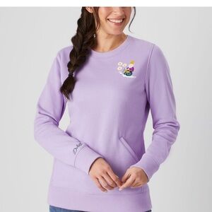 Duluth Trading Co. garden theme logo crew neck purple sweatshirt. Size small